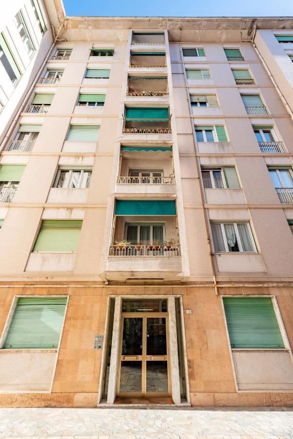 Apartamento Joivy Cute Flat With Terrace Génova Exterior foto