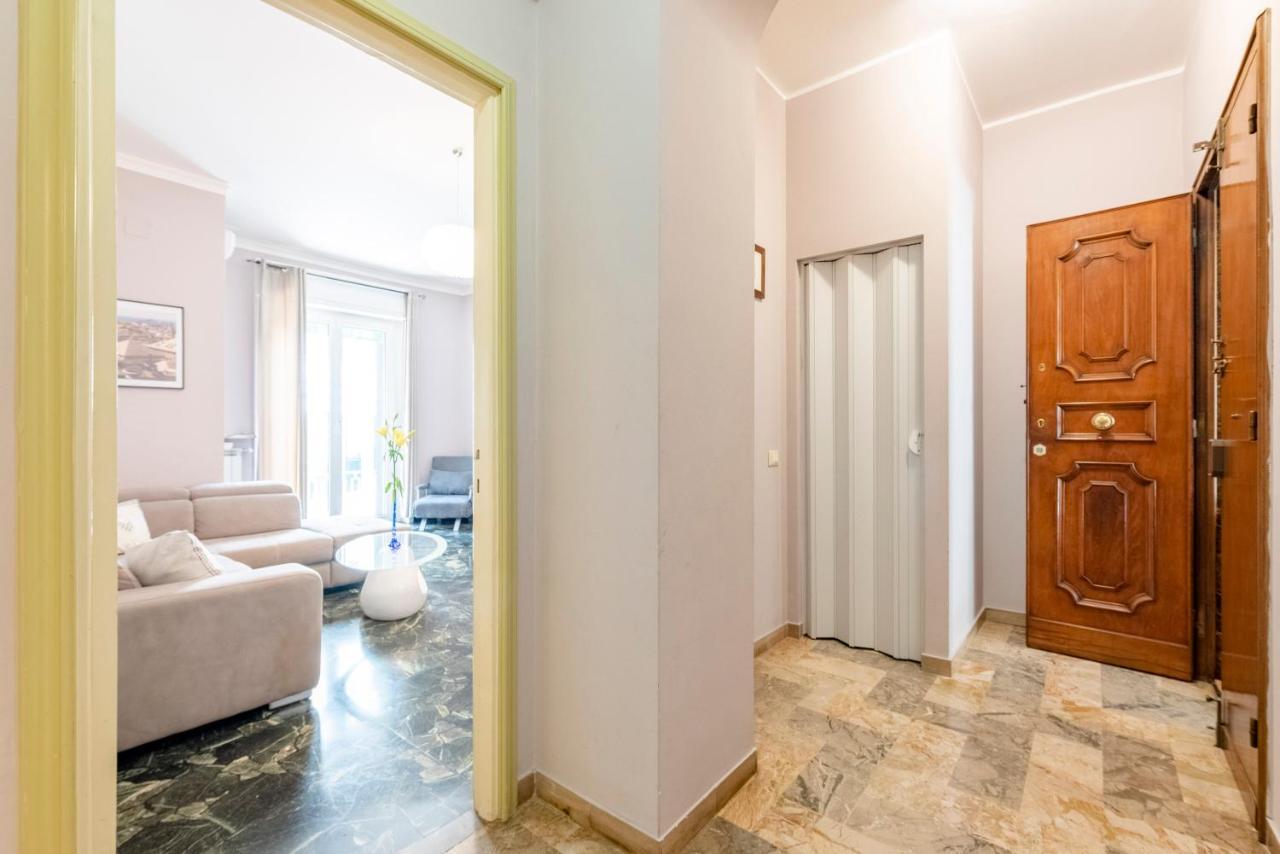 Apartamento Joivy Cute Flat With Terrace Génova Exterior foto