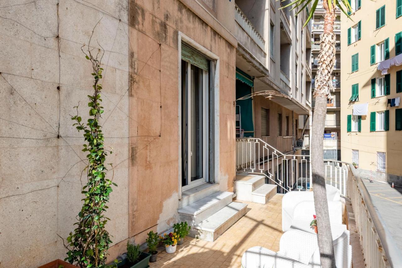 Apartamento Joivy Cute Flat With Terrace Génova Exterior foto